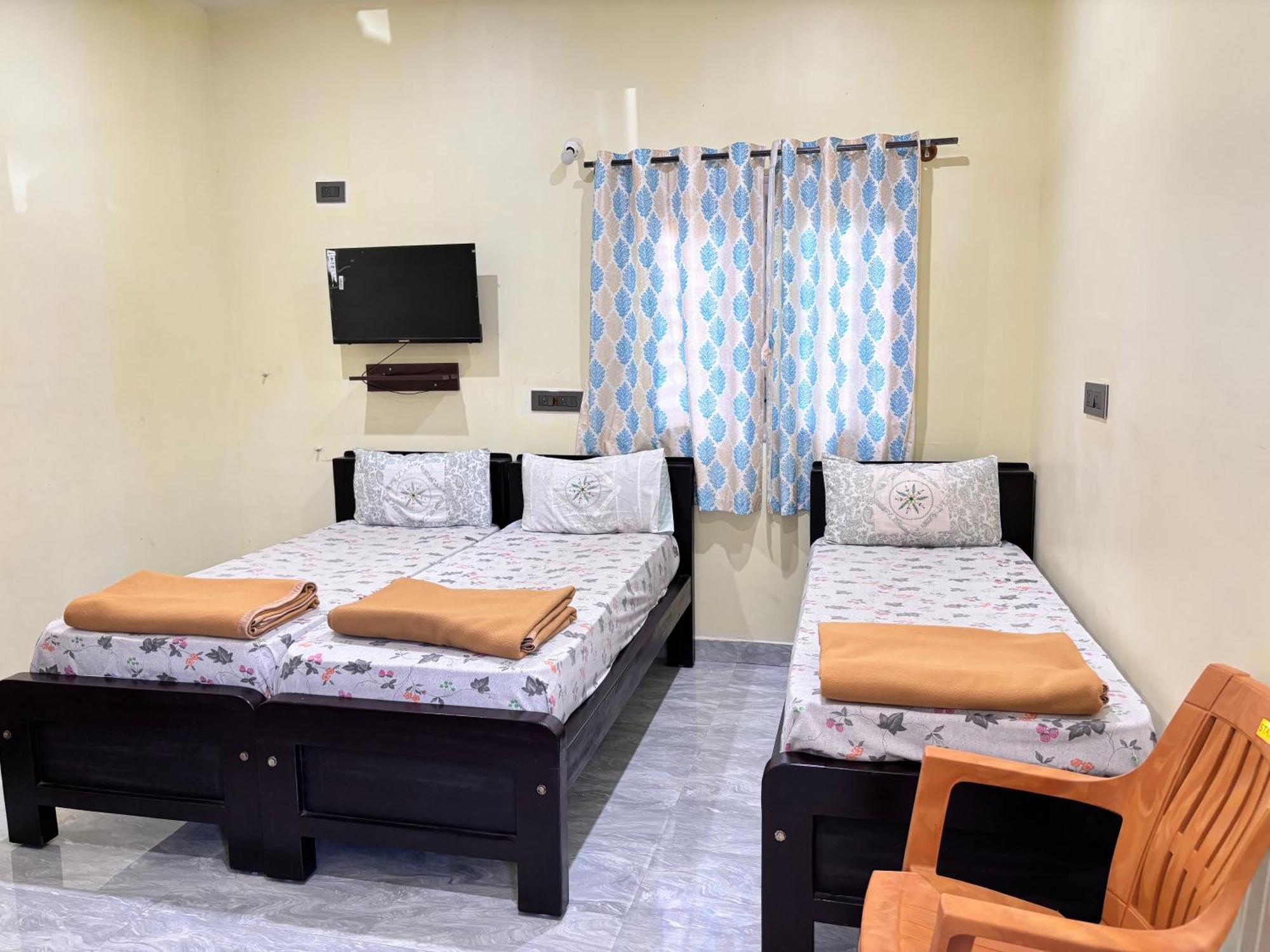 Sri Siri Lodge And Hotel Chikmagalūr 외부 사진