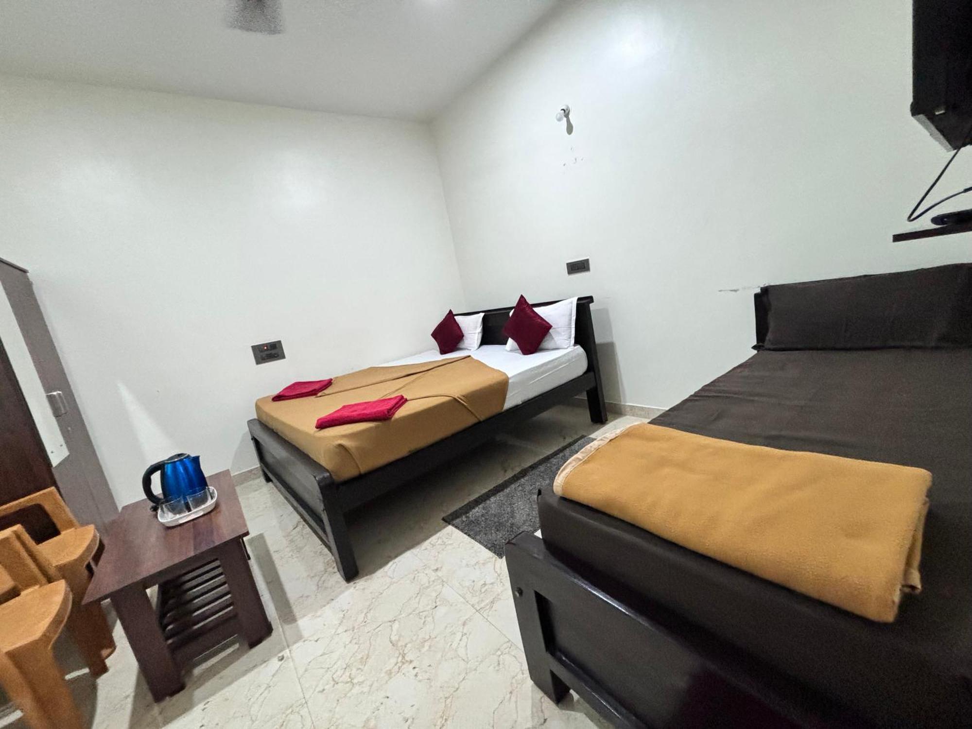 Sri Siri Lodge And Hotel Chikmagalūr 외부 사진
